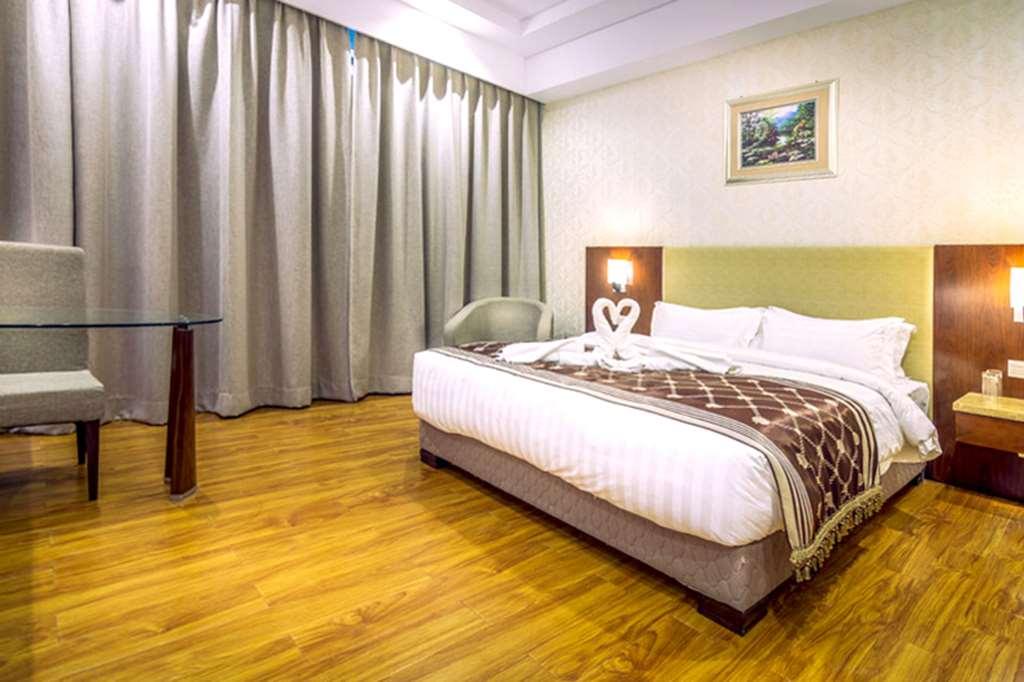 Clarion Inn Jaipur Kukas Chambre photo