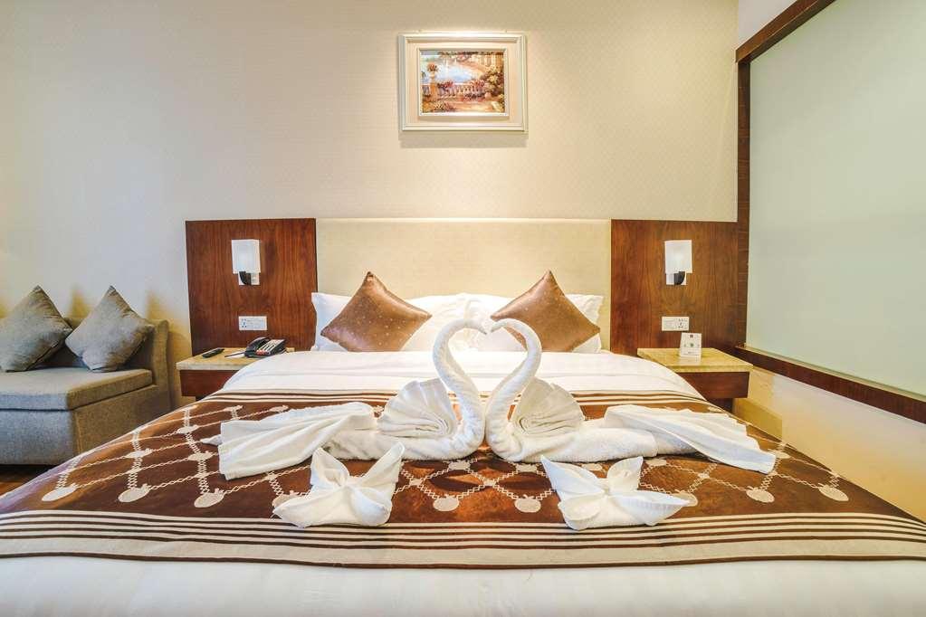 Clarion Inn Jaipur Kukas Chambre photo