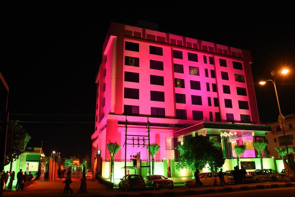 Clarion Inn Jaipur Kukas Extérieur photo