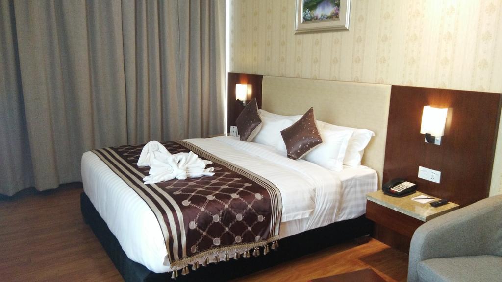 Clarion Inn Jaipur Kukas Extérieur photo